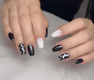 ネイル 💕鈴木ユリ パラジェル/オフ無料のネイルデザイン