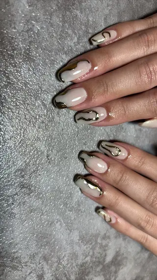 ネイル Mignon所属・Mignon 、のネイルデザイン