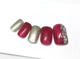 カラー パーマ ヘアアレンジ ネイル マツエク・マツパ nail salon＆school felice所属・フェリーチェ瑞江店 新山のネイルデザイン