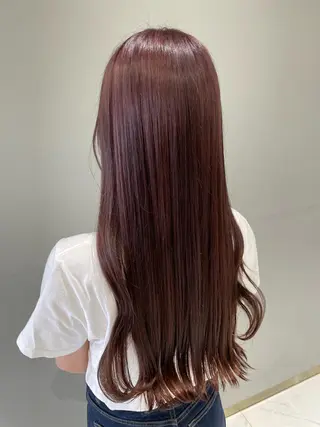 ロング 吉原 愛美のヘアスタイル