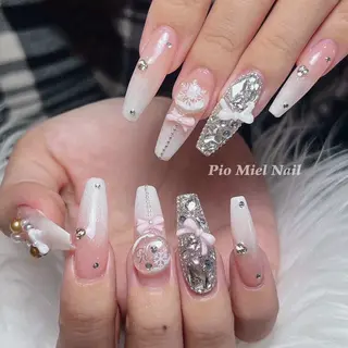 ネイル HANA 長さだしのネイルデザイン