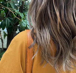 ロング カラー マンツーマン女性 美容師 奏のヘアスタイル