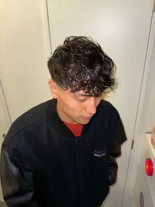 パーマ メンズ EMANON  ANNEX池袋東口店所属・SiV(ｼﾋﾞ)✂︎ メンズ専門💈のヘアスタイル