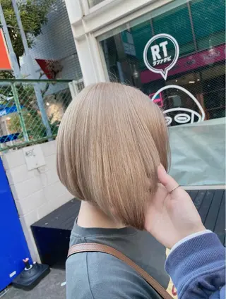 ショート カラー 🧸ミルクティー🧸 kousei🧸のヘアスタイル