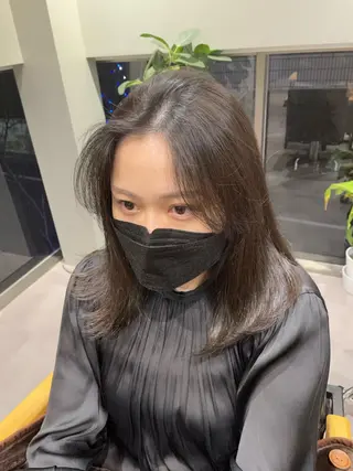 セミロング 韓国風/オシャレ /縮毛矯正/滝口琴未のヘアスタイル
