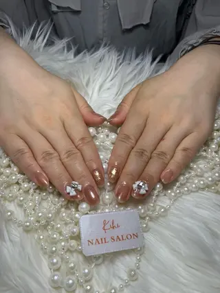 ネイル 💕鈴木ユリ パラジェル/オフ無料のネイルデザイン