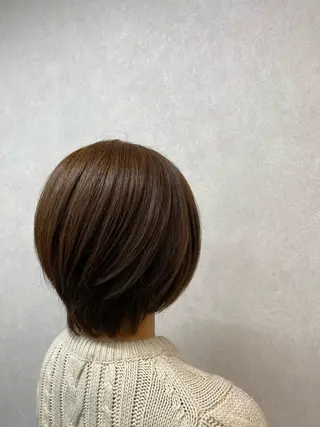 ショート カラー tocca 💜石田愛結💜のヘアスタイル