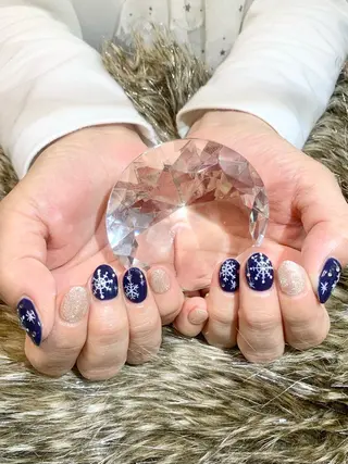 ネイル 🌙都岡 ムーンネイルのネイルデザイン