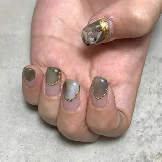 ネイル atelier　FIORITURA所属・FIORITURA aiのネイルデザイン