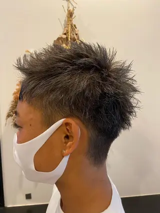 ショート カラー パーマ ヘアアレンジ メンズ メンズパーマの巨匠 鈴木純のヘアスタイル