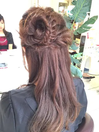 ロング ヘアアレンジ 松本 明日可のヘアスタイル