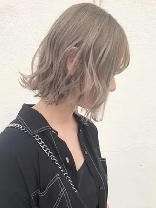 ミディアム カラー VALOR所属・✨ミニモ学割のみ✨ 学生さま応援企画ですのヘアスタイル