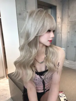 ミディアム rina／ベージュ ワンホン/韓国ヘアのヘアスタイル