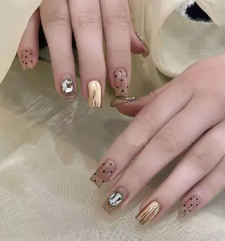 ネイル Oomiya 服部のネイルデザイン