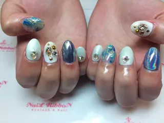 ネイル ネイルリボン 受付スタッフのネイルデザイン