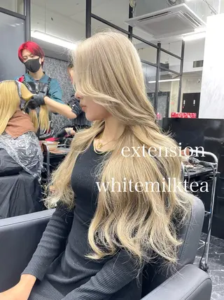 ロング カラー エクステ🩵ブリーチ 韓国ヘア🩵KAEのヘアスタイル