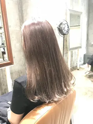 セミロング カラー パーマ ヘアアレンジ メンズ キッズ ネイル マツエク・マツパ サロンドミルク 原宿のヘアスタイル