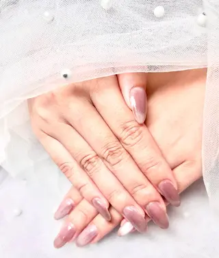 ネイル EMINAL恵比寿 サラのネイルデザイン