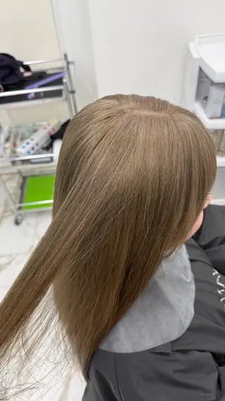 ロング NANA yunaのヘアスタイル