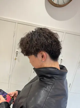 パーマ メンズ 平尾/艶カラー/ アッシュ系/中川誠大のヘアスタイル