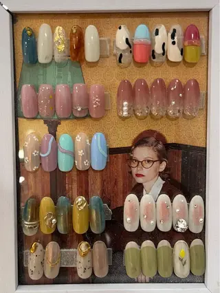 ネイル 小川 奈々花のネイルデザイン