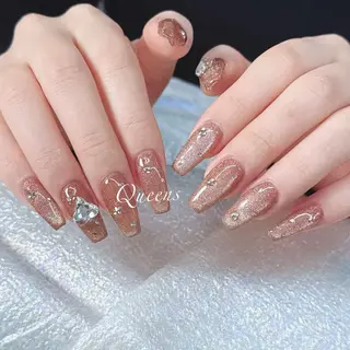 ネイル Queens ゲンのネイルデザイン