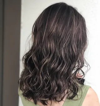 ミディアム カラー 加藤 利基のヘアスタイル