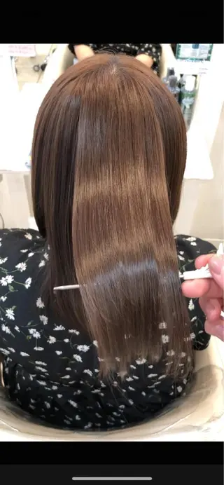 セミロング ダメージレス 桧山店長のヘアスタイル