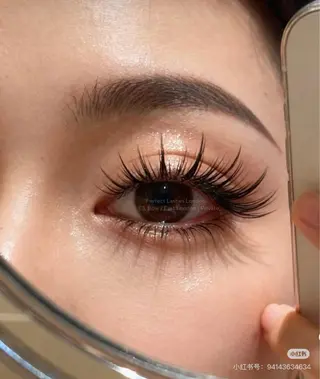 マツエク・マツパ ゆり❤️愛.ラッシュ AURAのマツエク・マツパデザイン