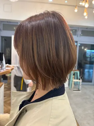 ミディアム 大木 華のヘアスタイル