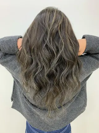 ロング 心斎橋/海外レイヤー 募集中三好玲奈のヘアスタイル