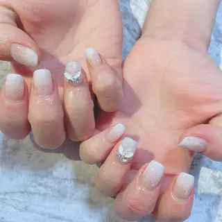 ネイル 吉岡 裕子のネイルデザイン