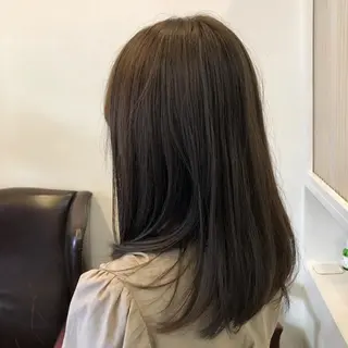 ミディアム 畠山 渚のヘアスタイル