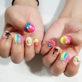 ネイル VIOLUS所属・VIOLUS 関目のネイルデザイン