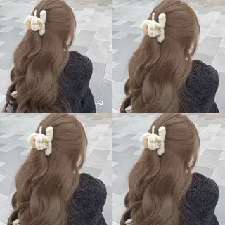 セミロング 透明感♡グレージュ ♡ミルクティー♡のヘアスタイル