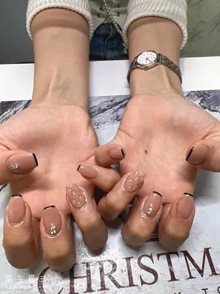 ネイル Guarendo錦糸町店所属・ガレンドウ 白澤 愛子のネイルデザイン