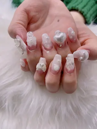 ネイル 菲菲ネイルサロン所属・FF フィフィネイルサロンのネイルデザイン