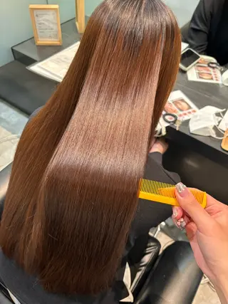 ロング 林 美月のヘアスタイル