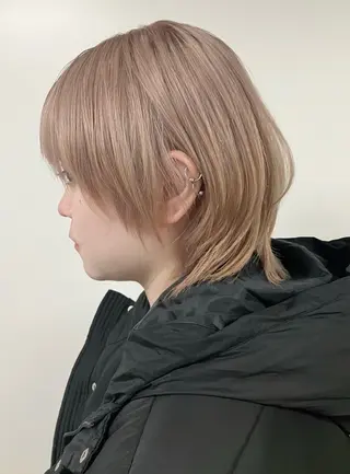 ショート fumikaブリーチ /ウルフのヘアスタイル