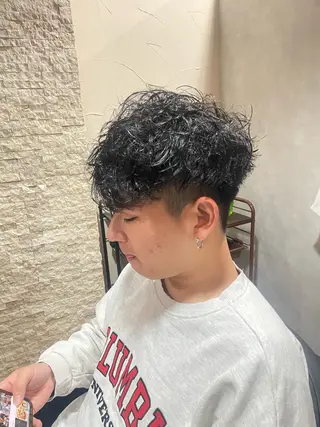 パーマ メンズ フリーランスシェアサロンルレイル所属・心斎橋/メンズ /ルレイル/地形真希のヘアスタイル