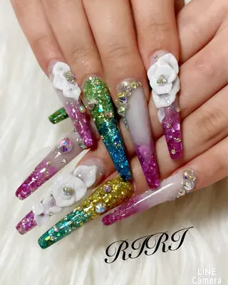 ネイル riri オーナーのネイルデザイン