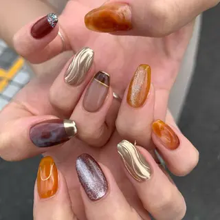 ショート カラー パーマ ヘアアレンジ メンズ キッズ ネイル マツエク・マツパ feey ⁑erinaのネイルデザイン