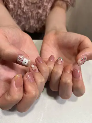 ネイル 小川 奈々花のネイルデザイン