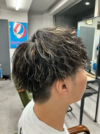 カラー パーマ メンズ 藤倉 翔平のヘアスタイル