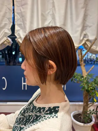 ショート レナーク イスト ひとみのヘアスタイル