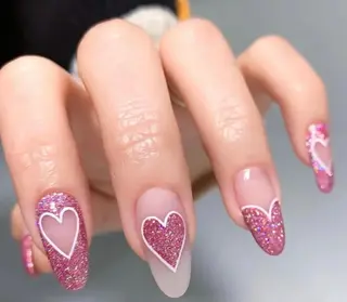 ネイル 💅E•U•B NAIL🌹所属・横浜市中区曙町 ネイルE·U·Bのネイルデザイン