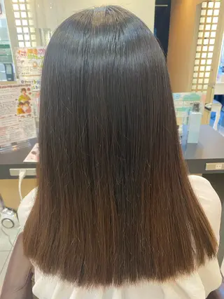 セミロング パーマ たけだゆめ ダブルカラーのヘアスタイル