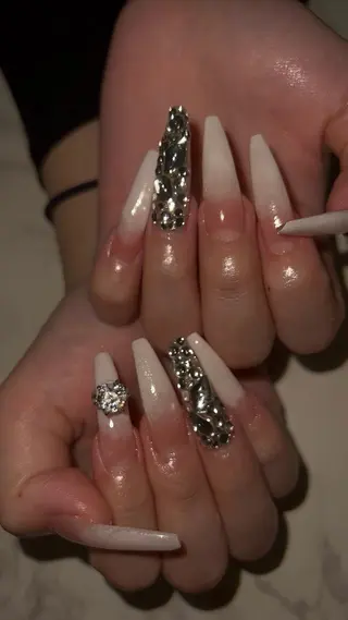 ネイル Garnet nailのネイルデザイン