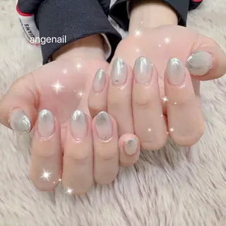 ネイル オーナーネイリスト MAKIのネイルデザイン