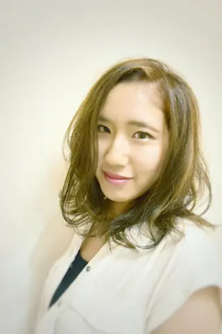 ミディアム 北川 裕暁のヘアスタイル